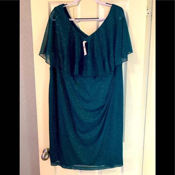 connected apparel Dresses & Skirts - New Beautiful dress size 20w